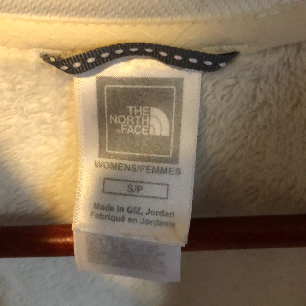 North face quarter zip - Picture 3 of 3